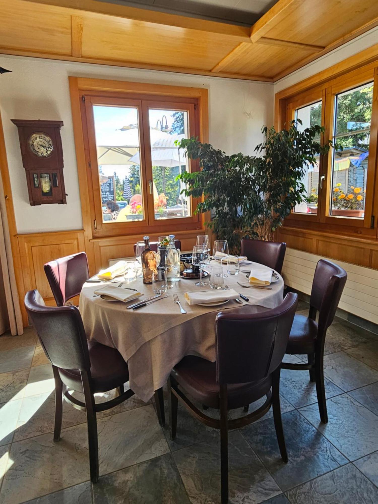 Hotel Restaurant Du Marchairuz Le Brassus Kültér fotó